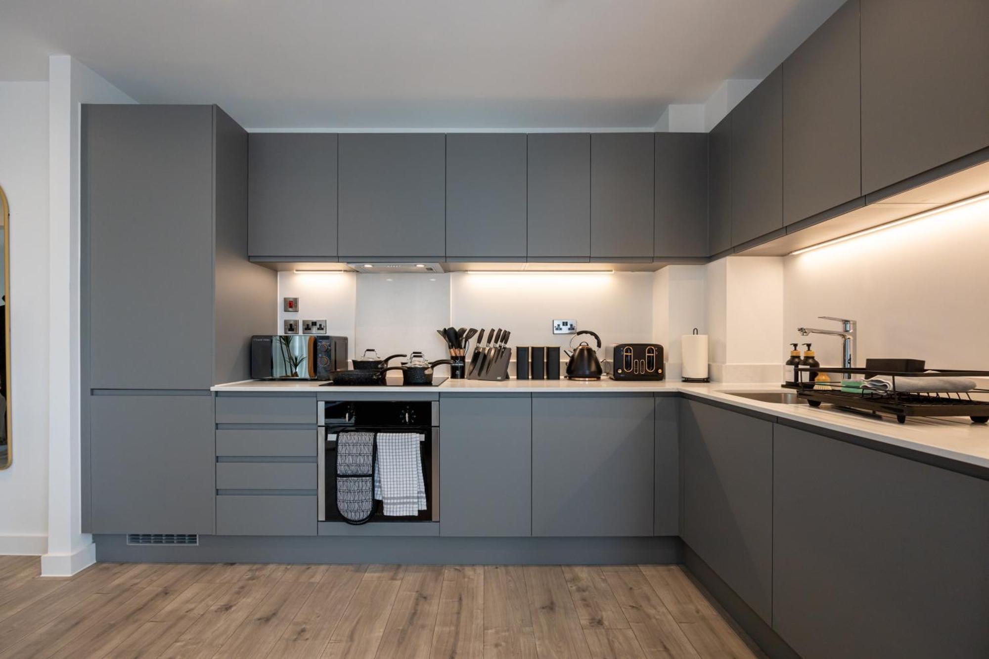 Апартаменти Royal Ebony By Asquare Lettings Манчестер Екстер'єр фото