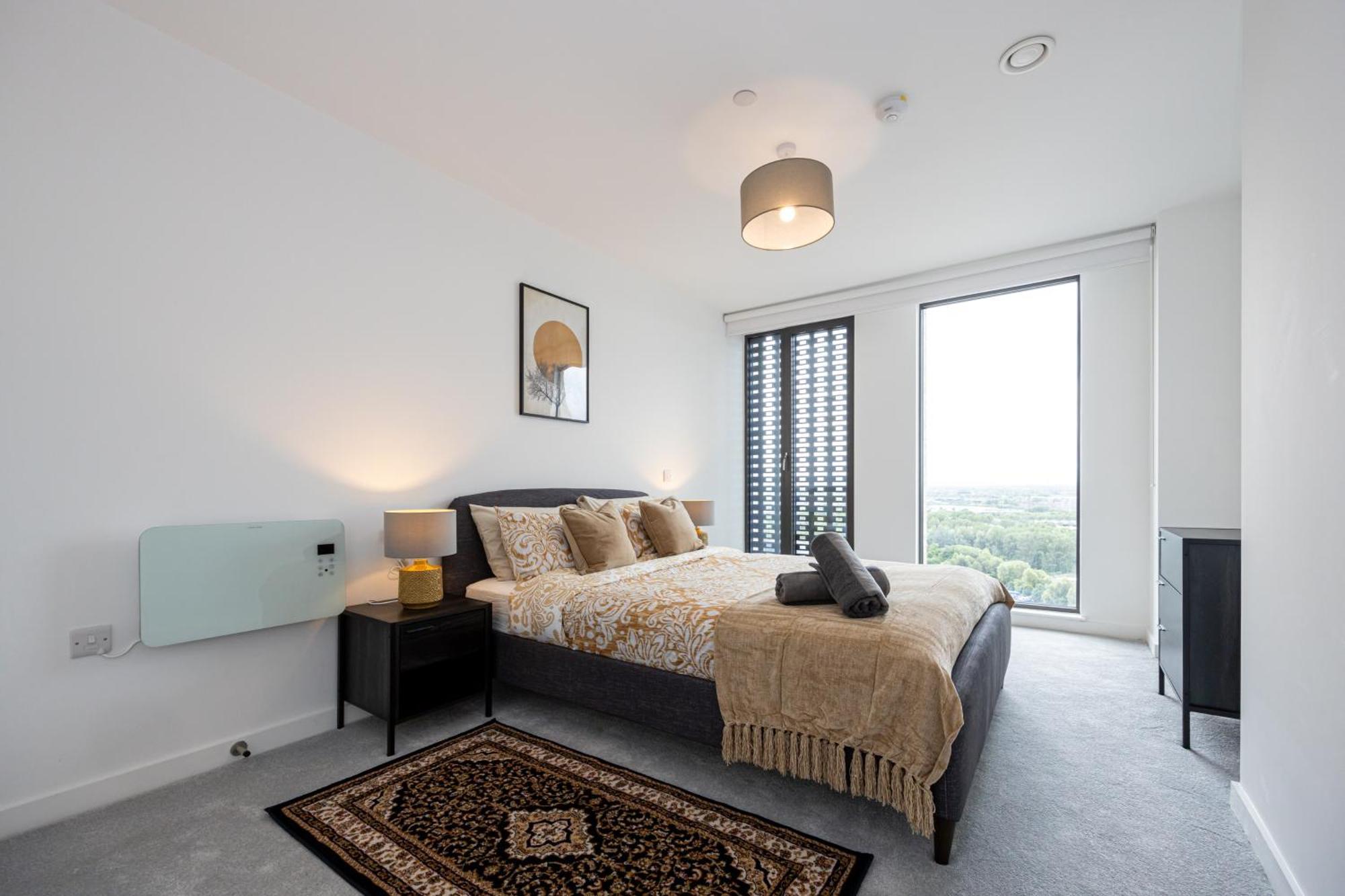 Апартаменти Royal Ebony By Asquare Lettings Манчестер Екстер'єр фото