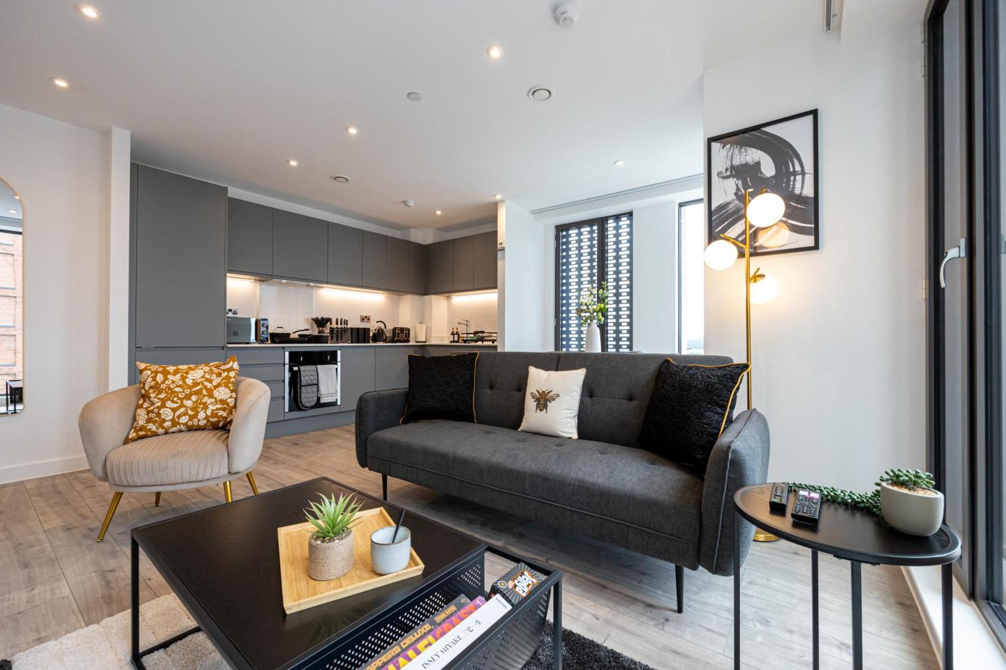 Апартаменти Royal Ebony By Asquare Lettings Манчестер Екстер'єр фото